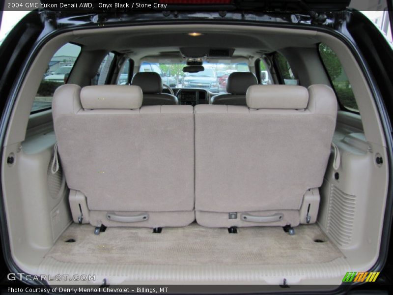 Onyx Black / Stone Gray 2004 GMC Yukon Denali AWD