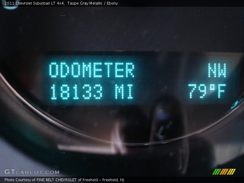 Taupe Gray Metallic / Ebony 2011 Chevrolet Suburban LT 4x4