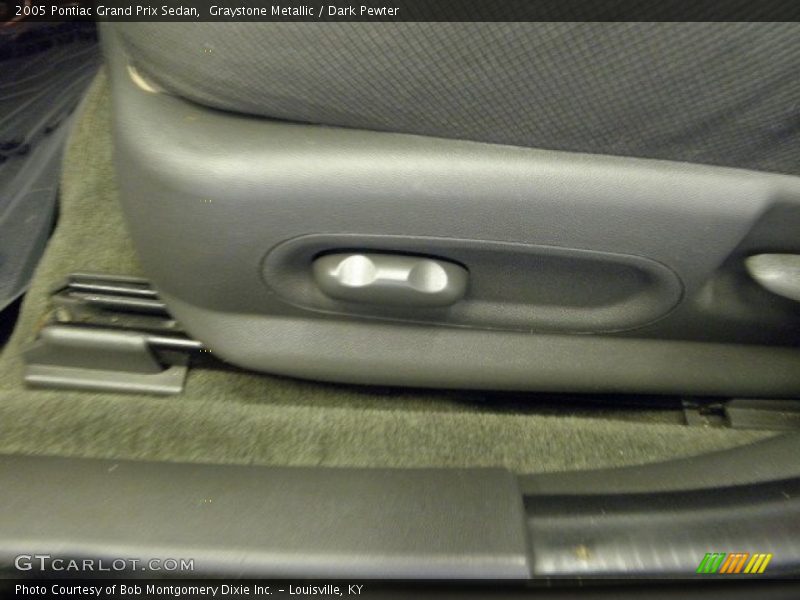 Graystone Metallic / Dark Pewter 2005 Pontiac Grand Prix Sedan