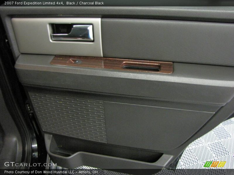 Black / Charcoal Black 2007 Ford Expedition Limited 4x4