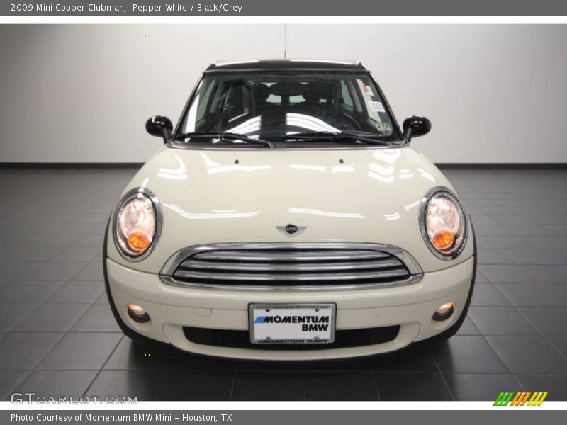 Pepper White / Black/Grey 2009 Mini Cooper Clubman