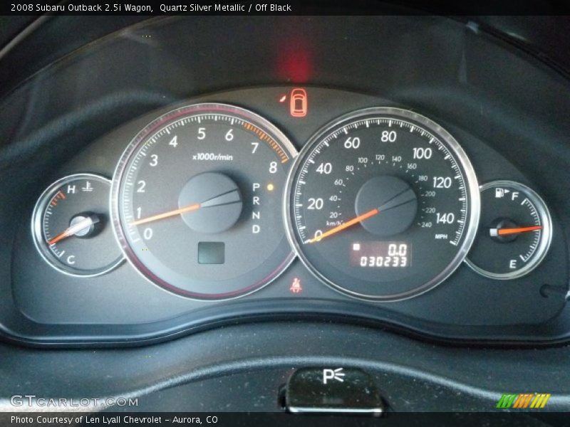 Quartz Silver Metallic / Off Black 2008 Subaru Outback 2.5i Wagon