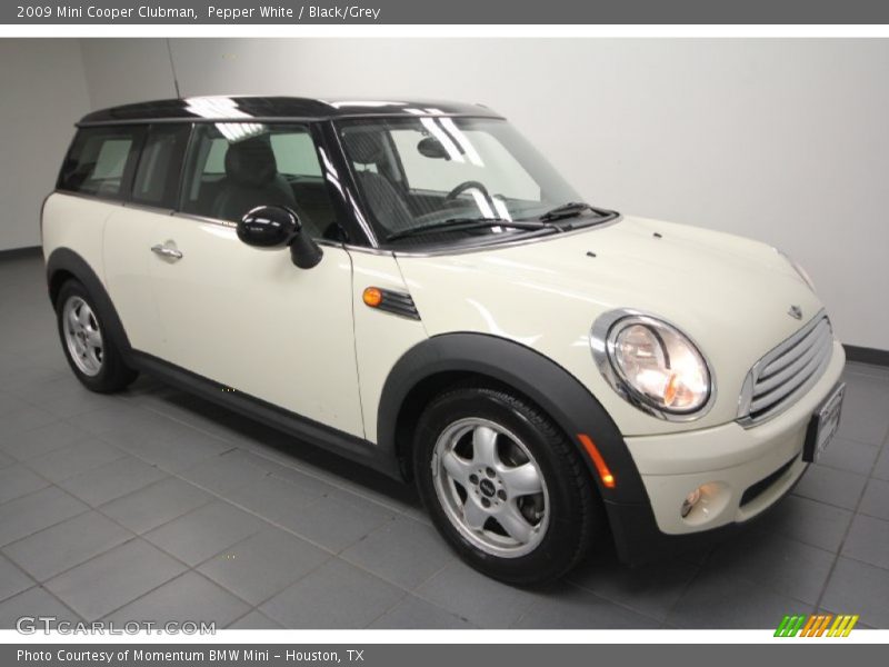 Pepper White / Black/Grey 2009 Mini Cooper Clubman