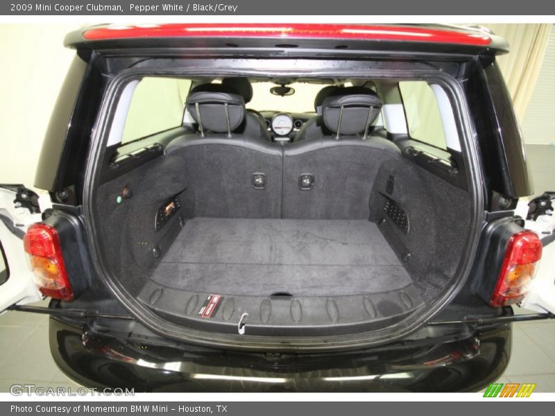 Pepper White / Black/Grey 2009 Mini Cooper Clubman