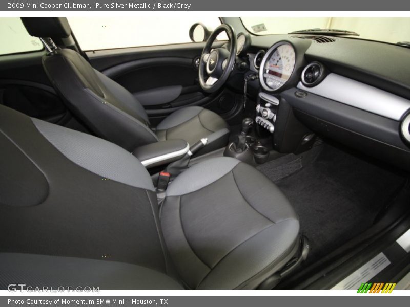 Pure Silver Metallic / Black/Grey 2009 Mini Cooper Clubman