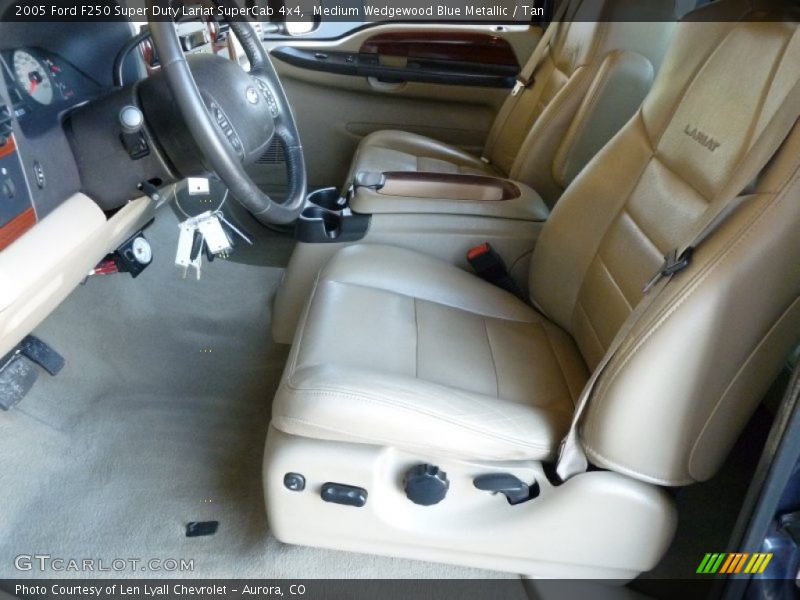 Medium Wedgewood Blue Metallic / Tan 2005 Ford F250 Super Duty Lariat SuperCab 4x4