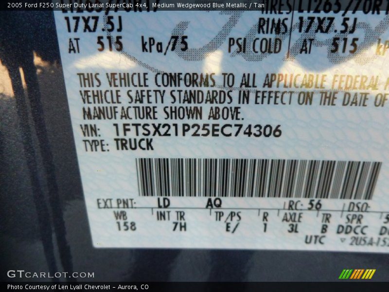 Medium Wedgewood Blue Metallic / Tan 2005 Ford F250 Super Duty Lariat SuperCab 4x4