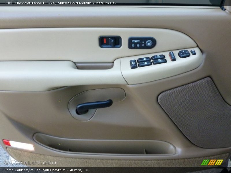 Sunset Gold Metallic / Medium Oak 2000 Chevrolet Tahoe LT 4x4