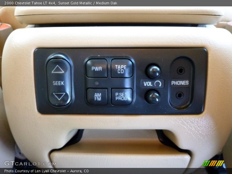 Sunset Gold Metallic / Medium Oak 2000 Chevrolet Tahoe LT 4x4