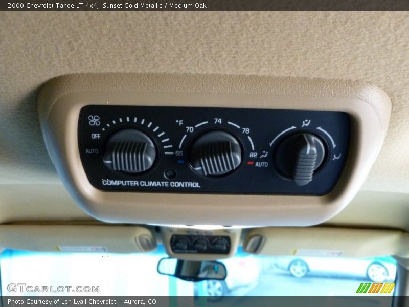 Sunset Gold Metallic / Medium Oak 2000 Chevrolet Tahoe LT 4x4