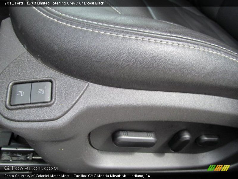 Sterling Grey / Charcoal Black 2011 Ford Taurus Limited