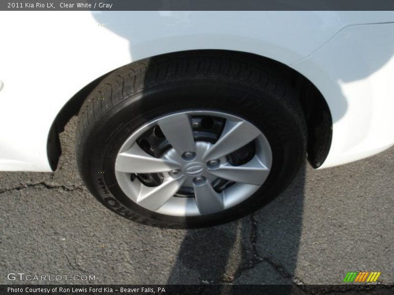 Clear White / Gray 2011 Kia Rio LX