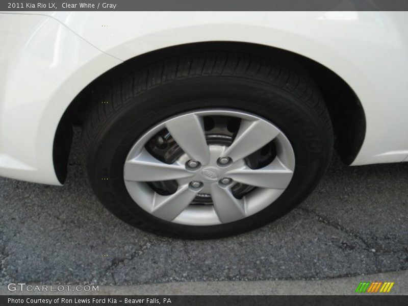 Clear White / Gray 2011 Kia Rio LX
