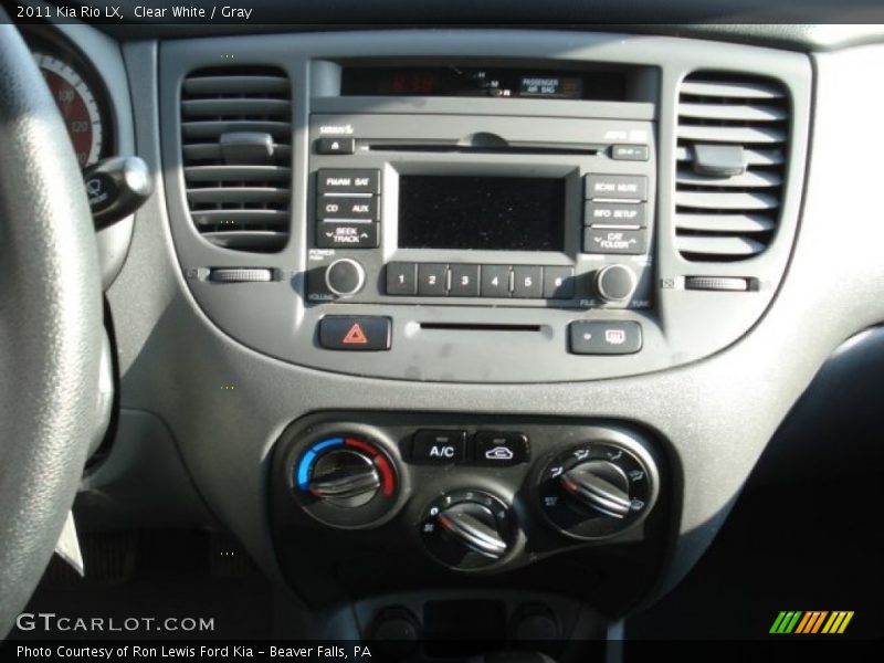 Clear White / Gray 2011 Kia Rio LX