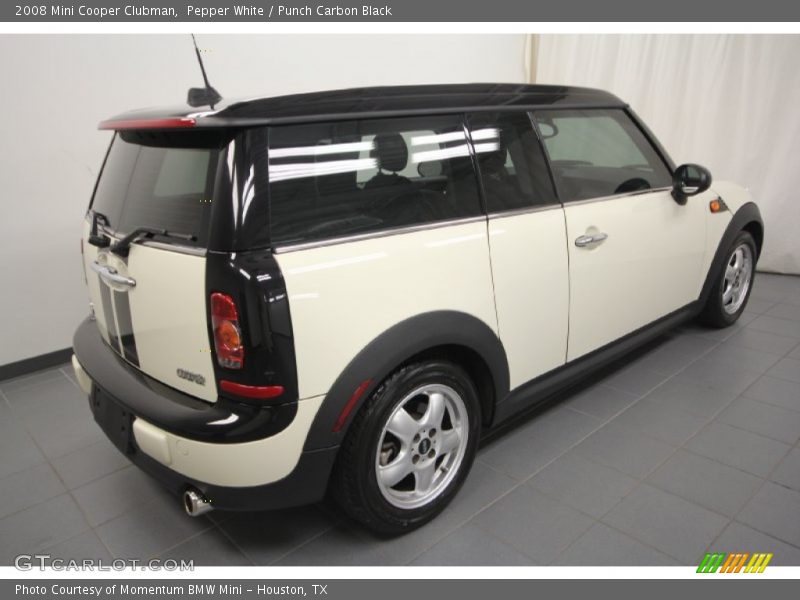 Pepper White / Punch Carbon Black 2008 Mini Cooper Clubman