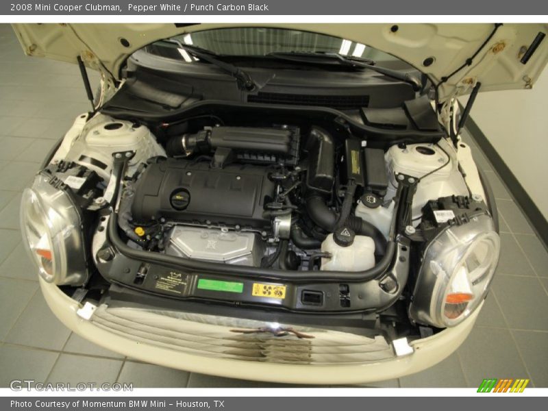 Pepper White / Punch Carbon Black 2008 Mini Cooper Clubman