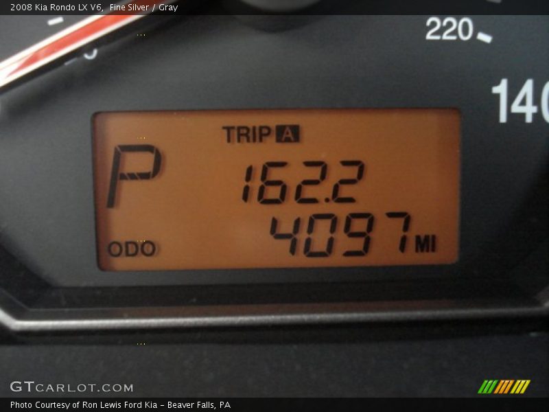 Fine Silver / Gray 2008 Kia Rondo LX V6