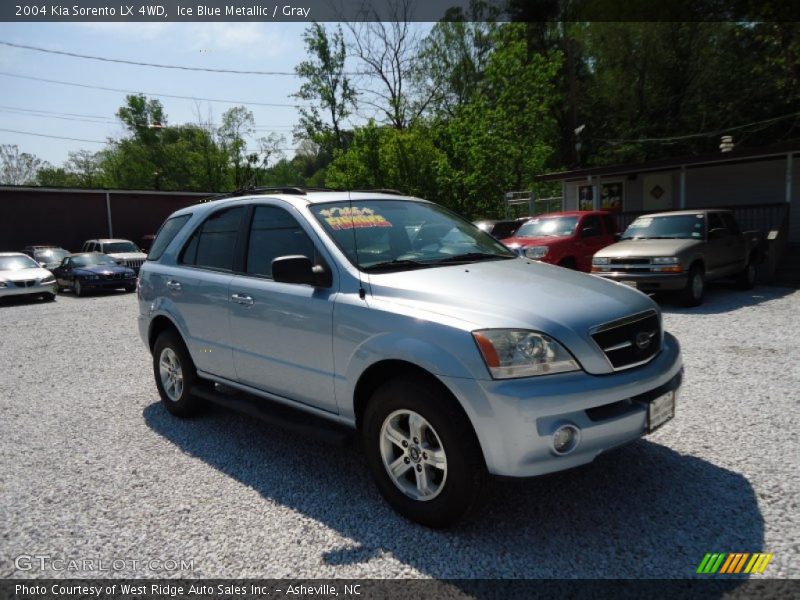 Ice Blue Metallic / Gray 2004 Kia Sorento LX 4WD