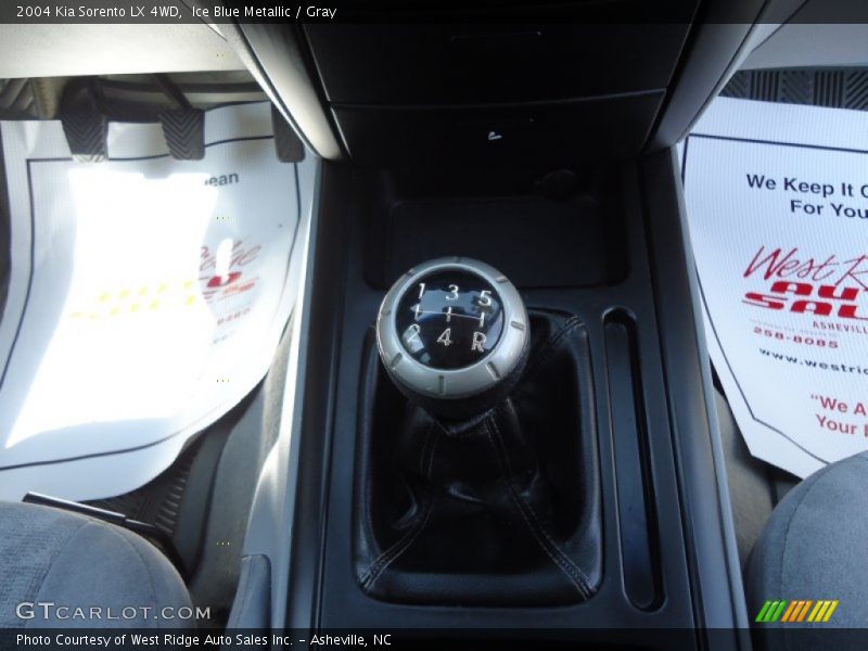 Ice Blue Metallic / Gray 2004 Kia Sorento LX 4WD