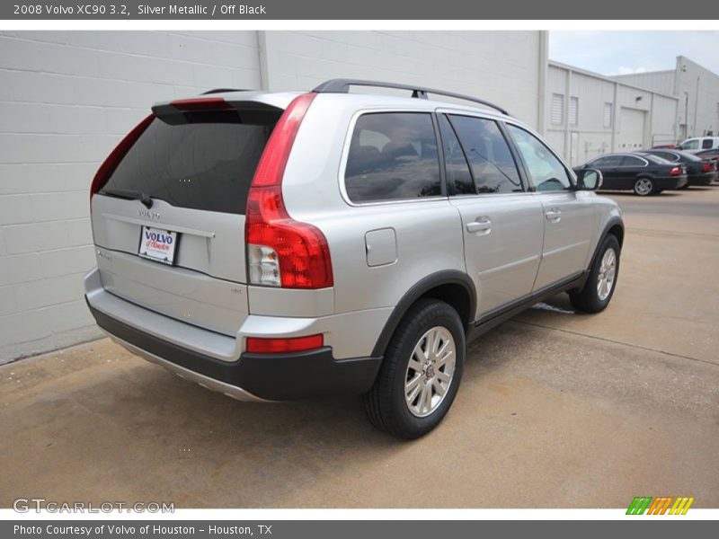 Silver Metallic / Off Black 2008 Volvo XC90 3.2