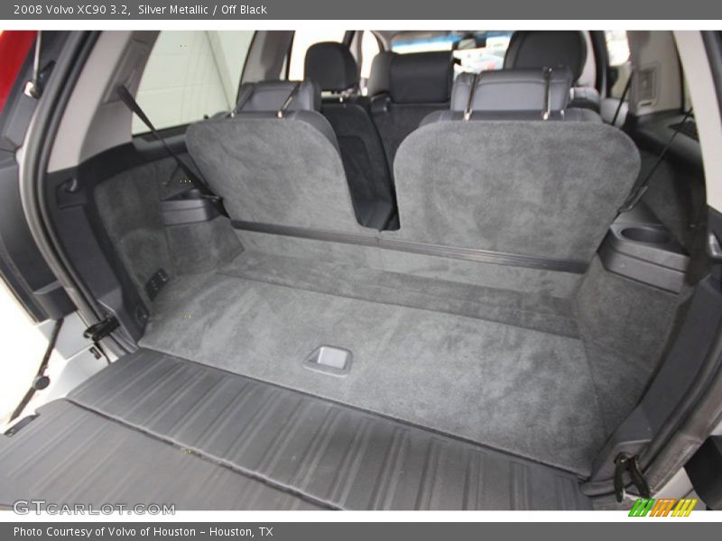 Silver Metallic / Off Black 2008 Volvo XC90 3.2