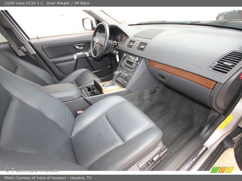 Silver Metallic / Off Black 2008 Volvo XC90 3.2