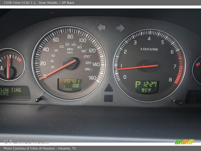 Silver Metallic / Off Black 2008 Volvo XC90 3.2