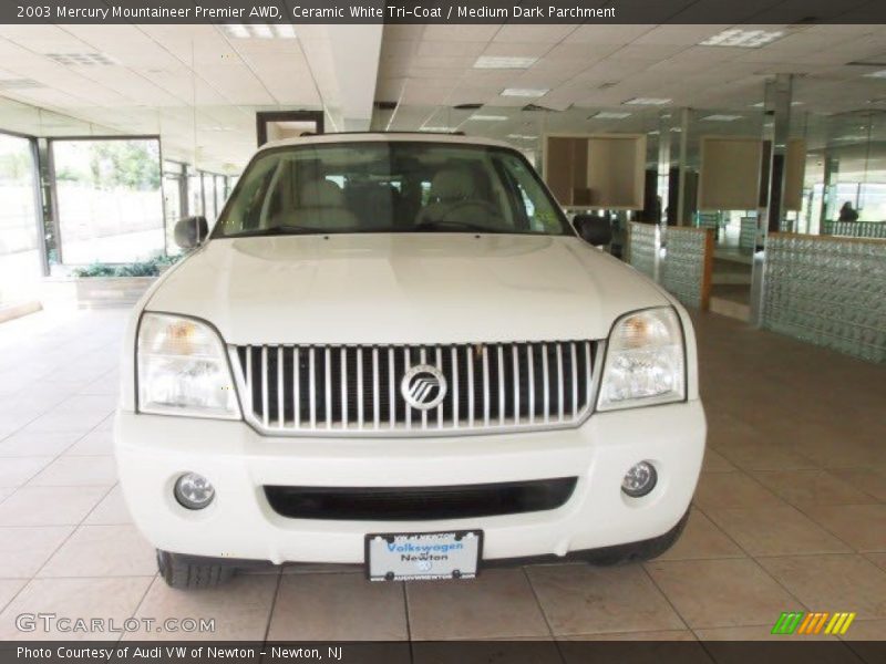 Ceramic White Tri-Coat / Medium Dark Parchment 2003 Mercury Mountaineer Premier AWD