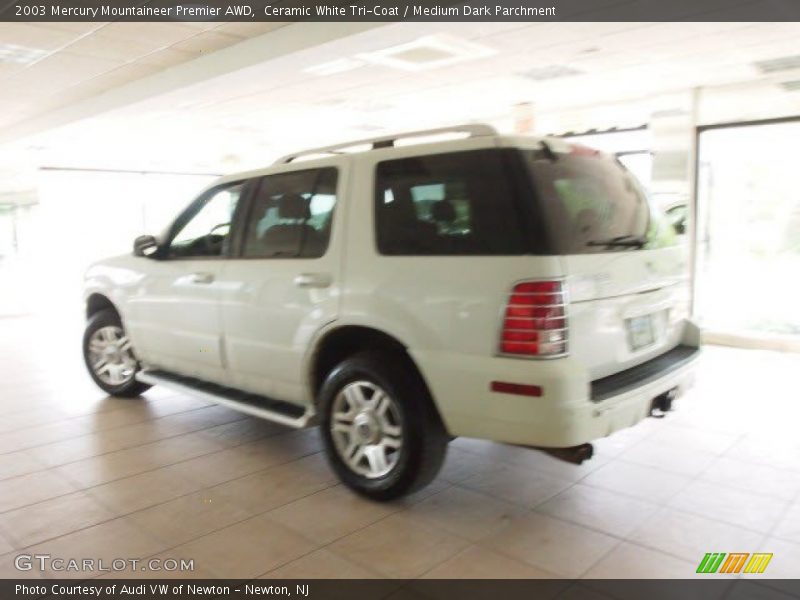 Ceramic White Tri-Coat / Medium Dark Parchment 2003 Mercury Mountaineer Premier AWD