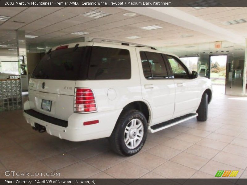 Ceramic White Tri-Coat / Medium Dark Parchment 2003 Mercury Mountaineer Premier AWD
