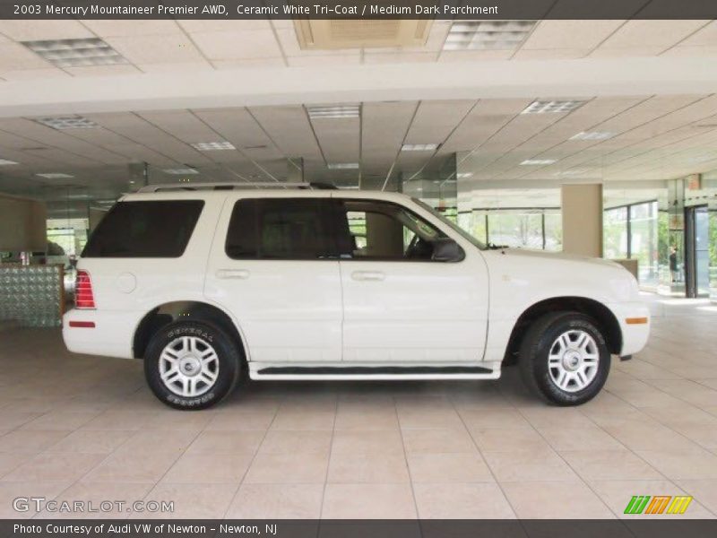 Ceramic White Tri-Coat / Medium Dark Parchment 2003 Mercury Mountaineer Premier AWD