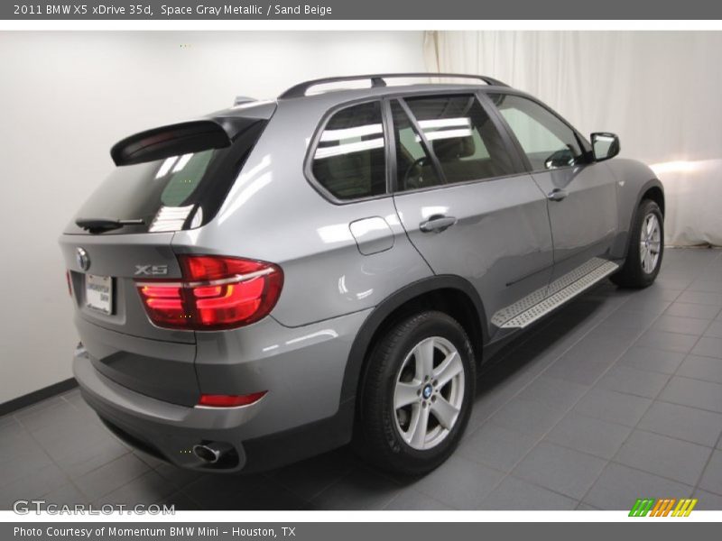 Space Gray Metallic / Sand Beige 2011 BMW X5 xDrive 35d