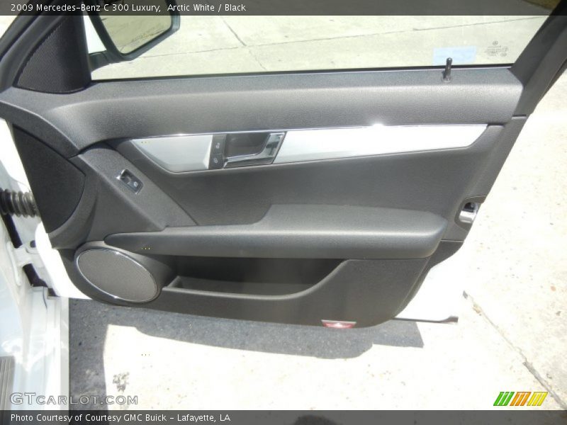 Arctic White / Black 2009 Mercedes-Benz C 300 Luxury