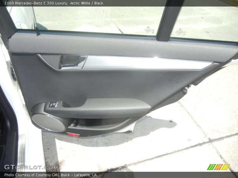 Arctic White / Black 2009 Mercedes-Benz C 300 Luxury