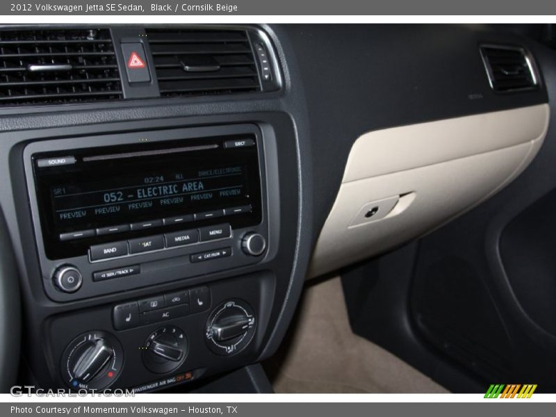Black / Cornsilk Beige 2012 Volkswagen Jetta SE Sedan