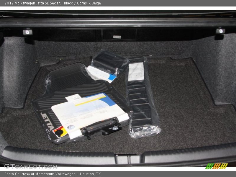Black / Cornsilk Beige 2012 Volkswagen Jetta SE Sedan