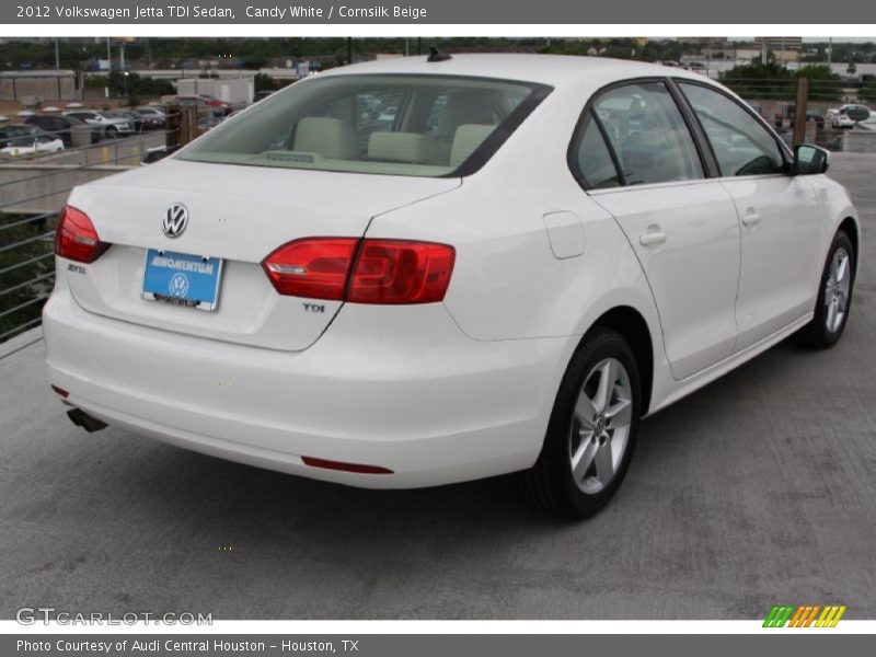 Candy White / Cornsilk Beige 2012 Volkswagen Jetta TDI Sedan