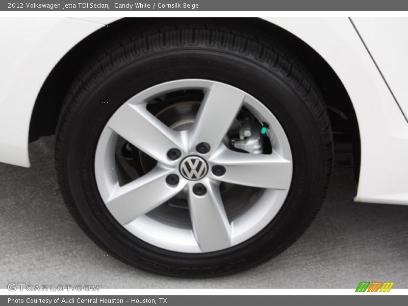 Candy White / Cornsilk Beige 2012 Volkswagen Jetta TDI Sedan