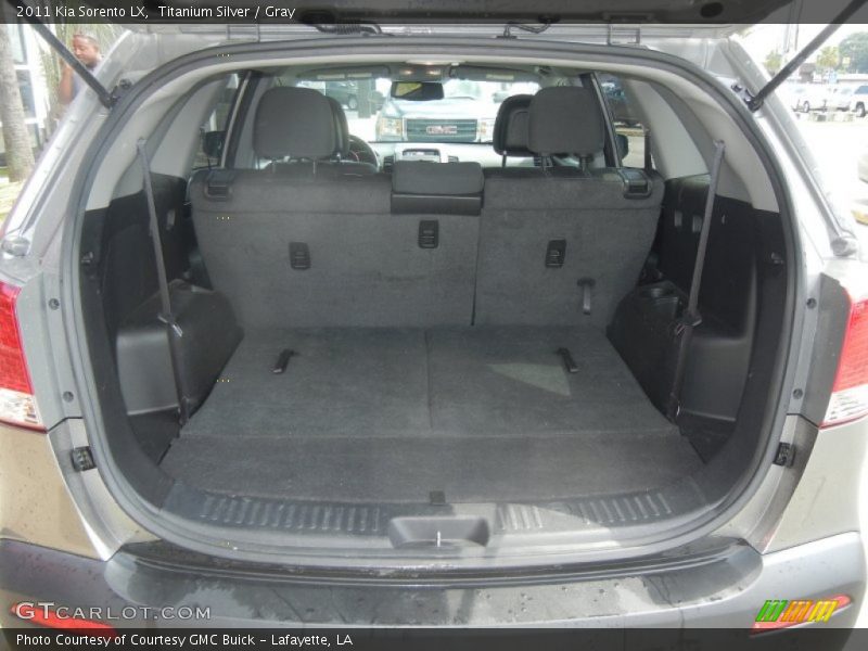 Titanium Silver / Gray 2011 Kia Sorento LX