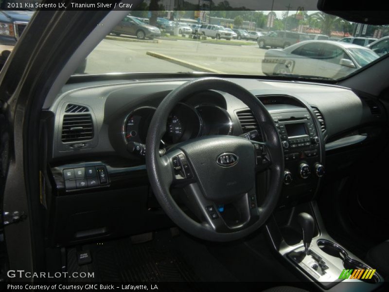 Titanium Silver / Gray 2011 Kia Sorento LX