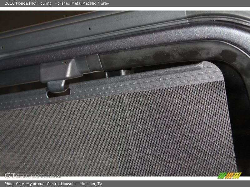 Polished Metal Metallic / Gray 2010 Honda Pilot Touring