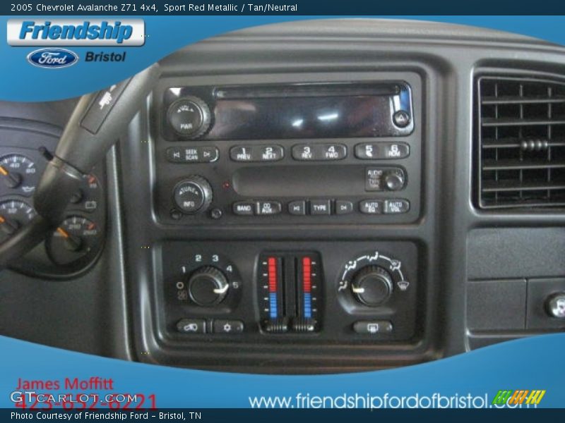 Sport Red Metallic / Tan/Neutral 2005 Chevrolet Avalanche Z71 4x4