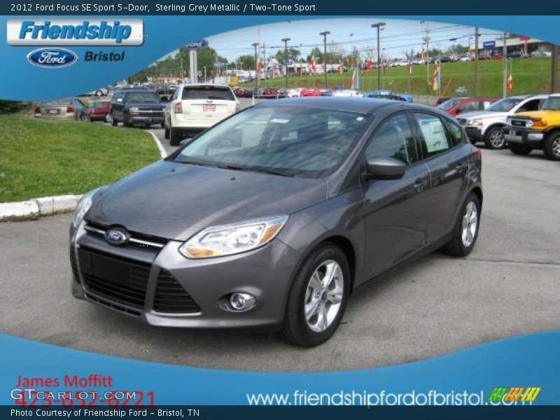Sterling Grey Metallic / Two-Tone Sport 2012 Ford Focus SE Sport 5-Door