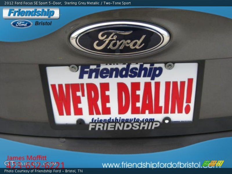 Sterling Grey Metallic / Two-Tone Sport 2012 Ford Focus SE Sport 5-Door