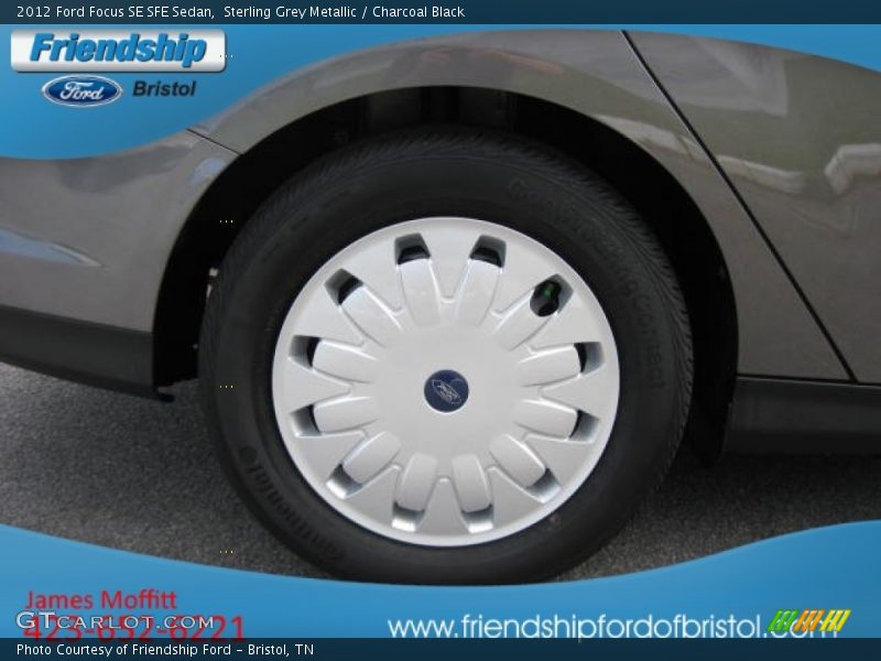 Sterling Grey Metallic / Charcoal Black 2012 Ford Focus SE SFE Sedan