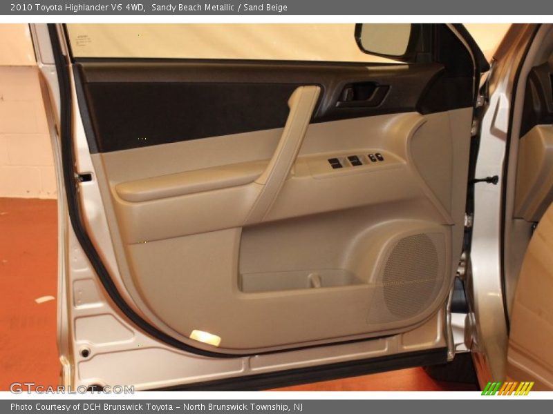 Sandy Beach Metallic / Sand Beige 2010 Toyota Highlander V6 4WD