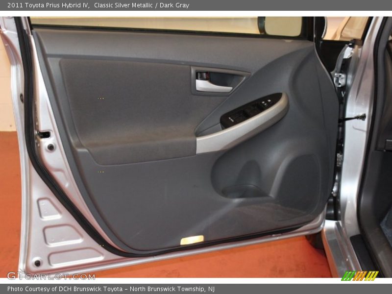 Classic Silver Metallic / Dark Gray 2011 Toyota Prius Hybrid IV