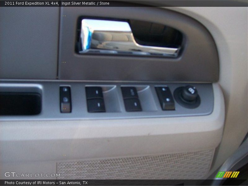 Ingot Silver Metallic / Stone 2011 Ford Expedition XL 4x4