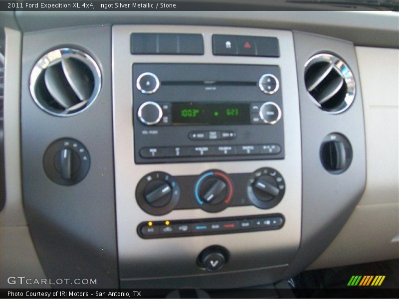Ingot Silver Metallic / Stone 2011 Ford Expedition XL 4x4