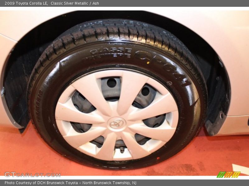 Classic Silver Metallic / Ash 2009 Toyota Corolla LE